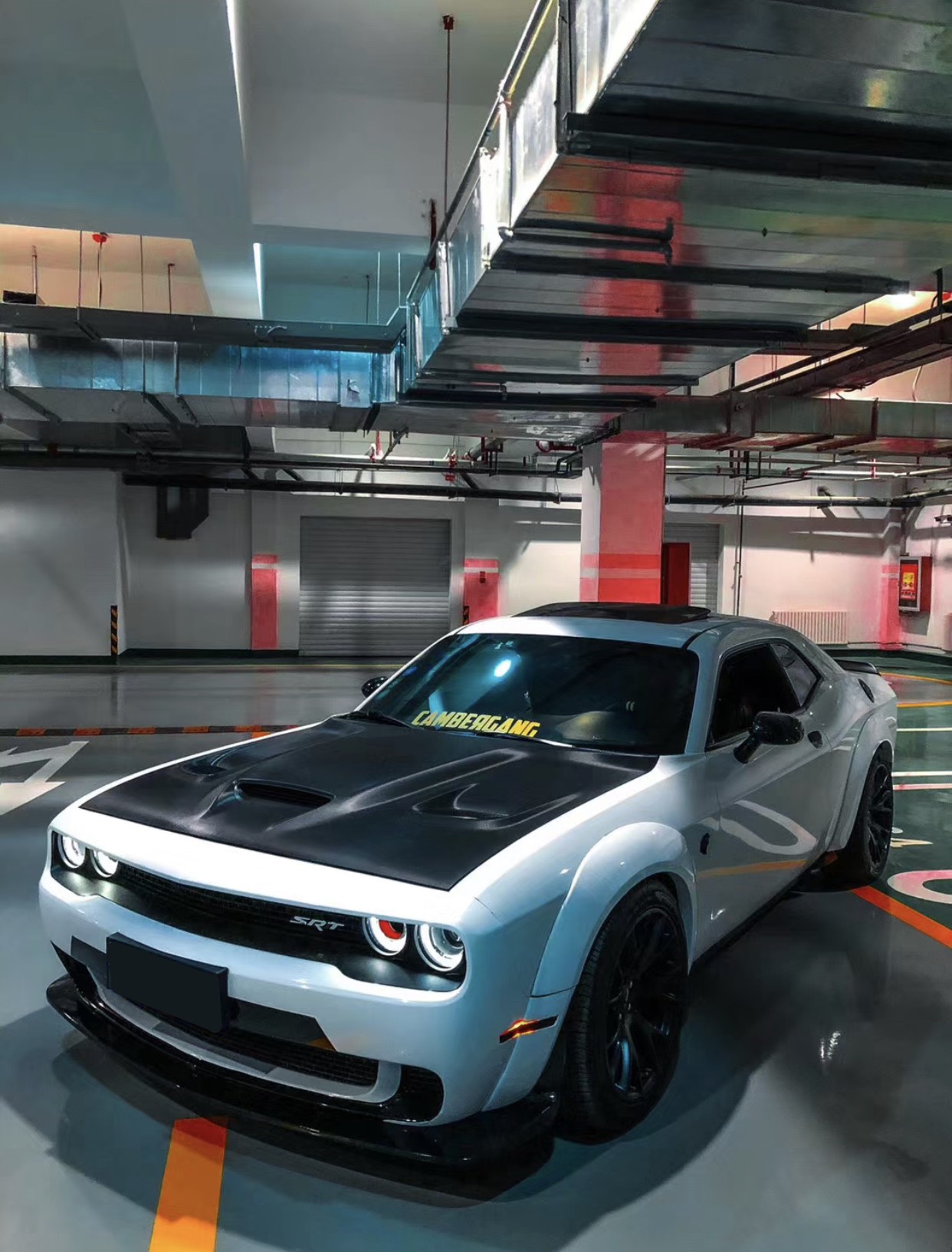 Super Gloss Crystal White Car Vinyl Wrap review 2