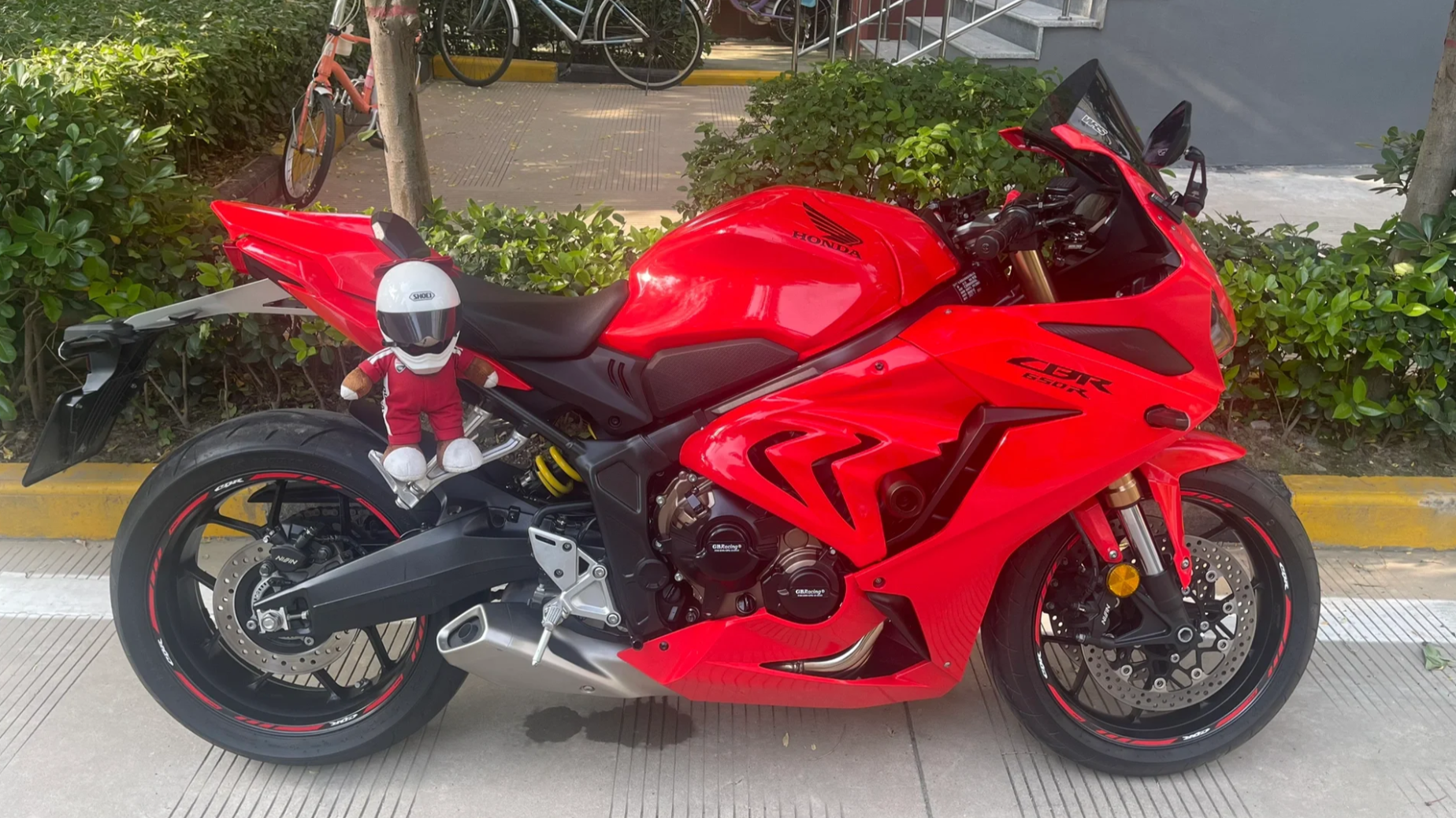 Super Gloss Ferrari Red Car Vinyl Wrap review 0