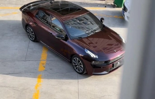 PET Gloss Shifting Red to Black Car Vinyl Wrap review 