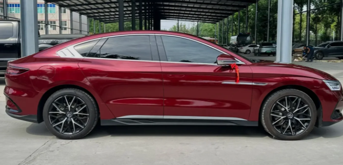  Liquid Metallic Dragon Blood Red Car Vinyl Wrap review 1