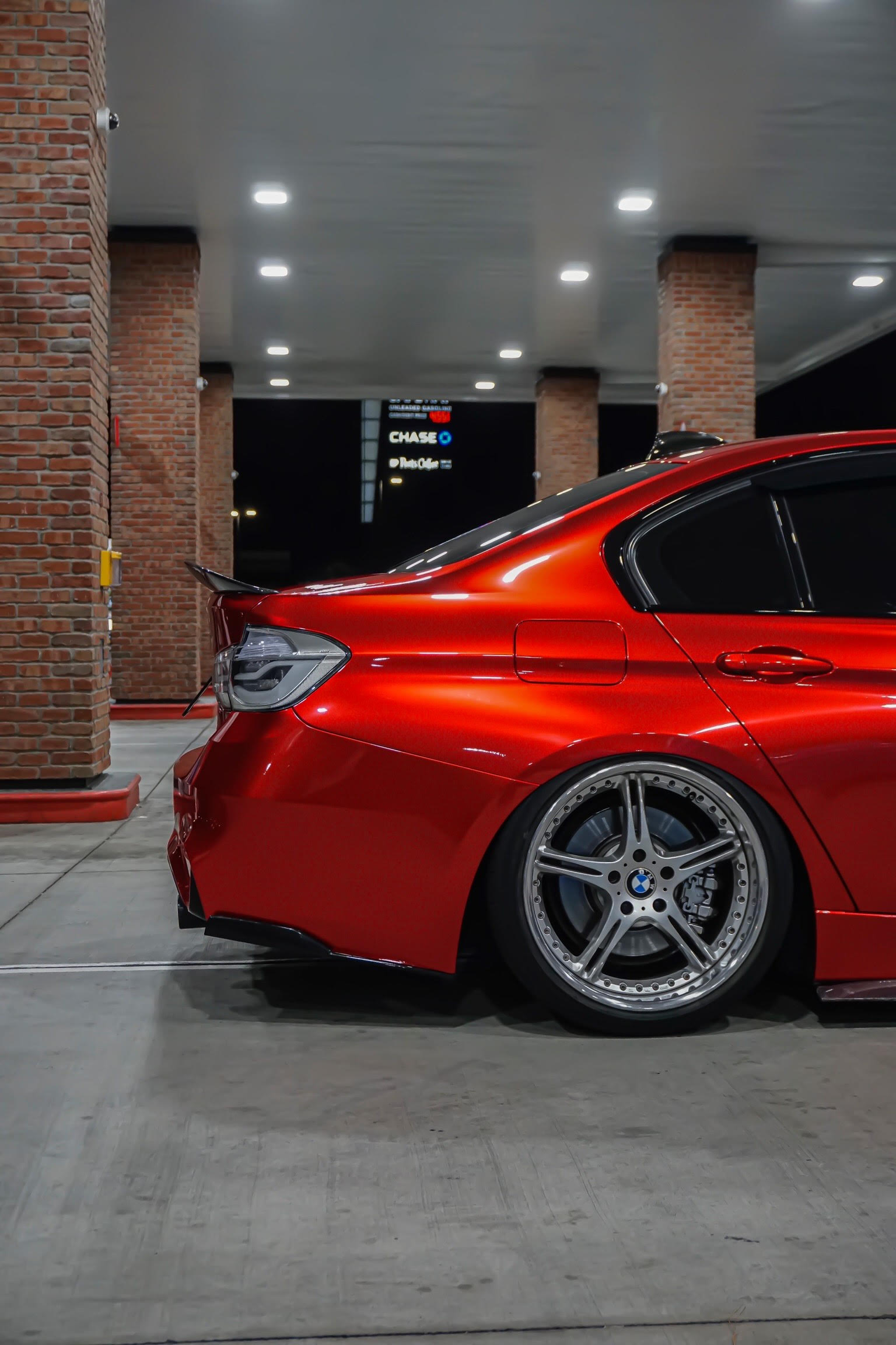 Gloss Metallic Vampire Red Car Vinyl Wrap review 1