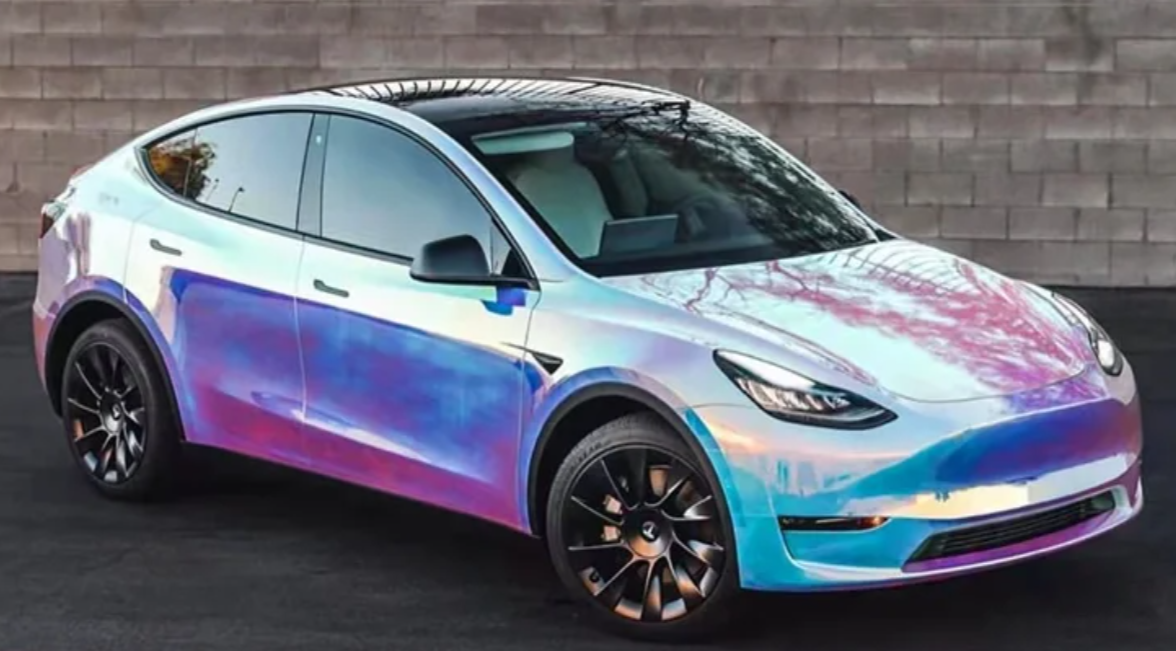 Holographic Chrome Rainbow White Car Vinyl Wrap (Non-Stretchable) review 0