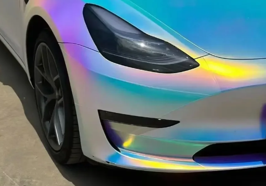 Holographic Chrome Rainbow White Car Vinyl Wrap (Non-Stretchable) review 0