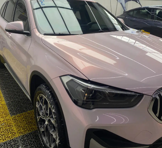 Gloss Metallic Pink to White Car Vinyl Wrap  review 0