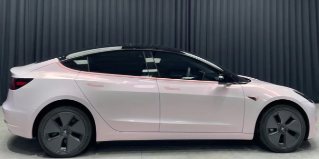Gloss Metallic Pink to White Car Vinyl Wrap  review 1
