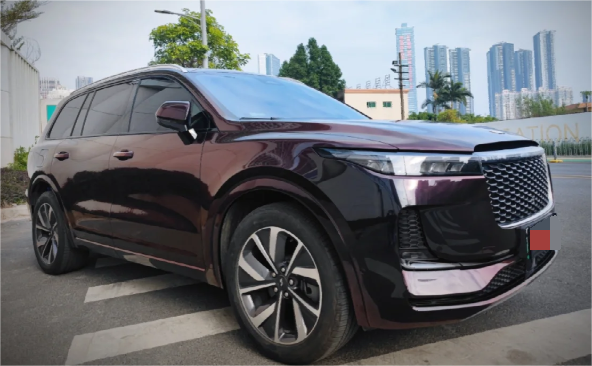 PET Gloss Shifting Red to Black Car Vinyl Wrap review 3