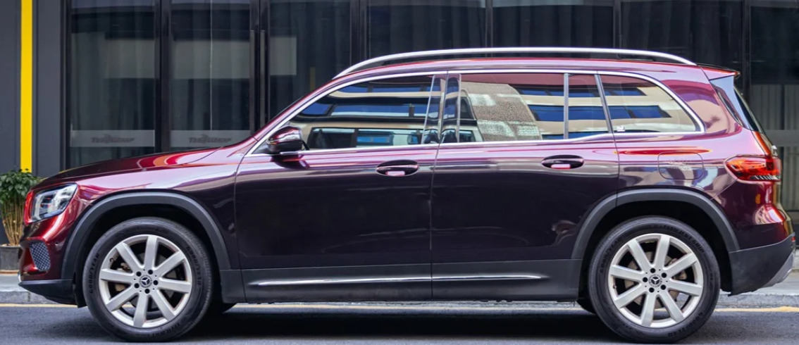 PET Gloss Shifting Red to Black Car Vinyl Wrap review 0