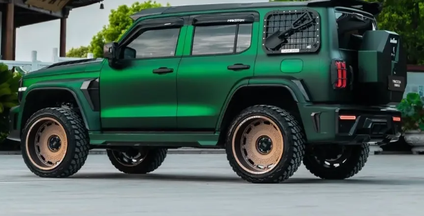 Super Matte Venom Green Car Vinyl Wrap review 1