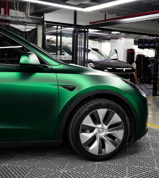 Super Matte Venom Green Car Vinyl Wrap review 1