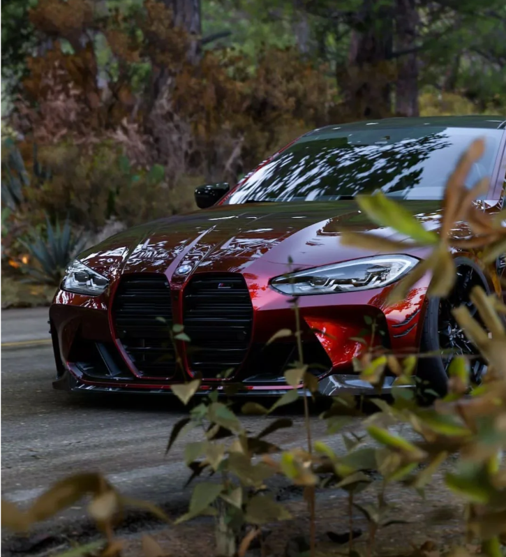 PET Gloss Shifting Red to Black Car Vinyl Wrap review 1