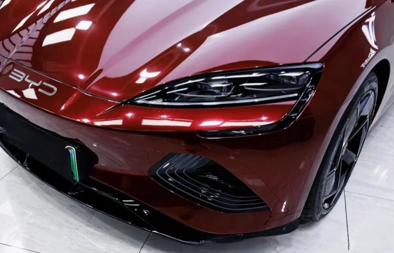  Liquid Metallic Dragon Blood Red Car Vinyl Wrap review 2