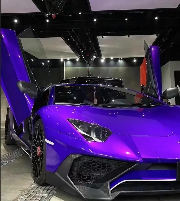 Gloss Metallic Plum Explosion Purple Car Vinyl Wrap review 2