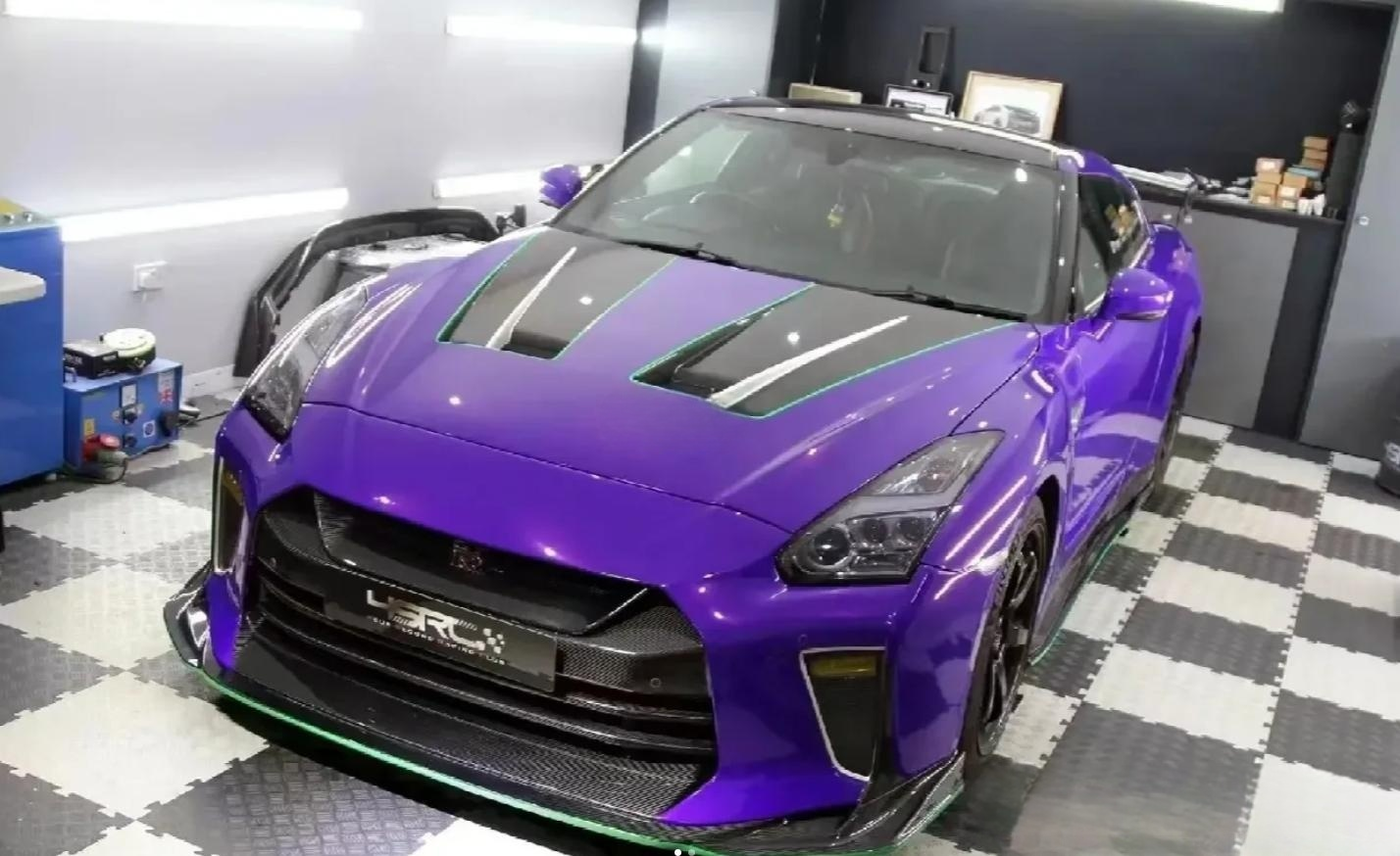 Gloss Metallic Plum Explosion Purple Car Vinyl Wrap review 1