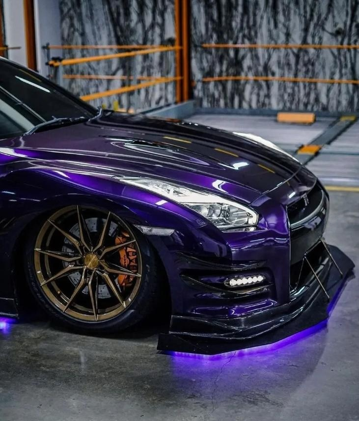 PET Gloss Metallic Midnight Purple Car Vinyl Wrap review 4