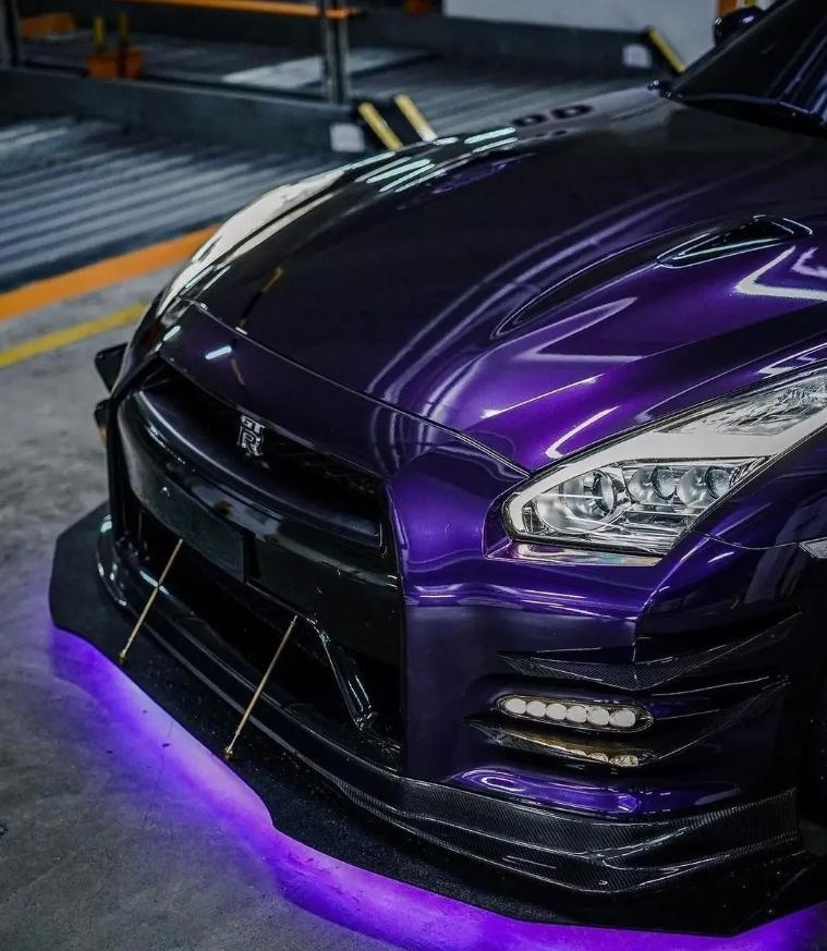 PET Gloss Metallic Midnight Purple Car Vinyl Wrap review 5