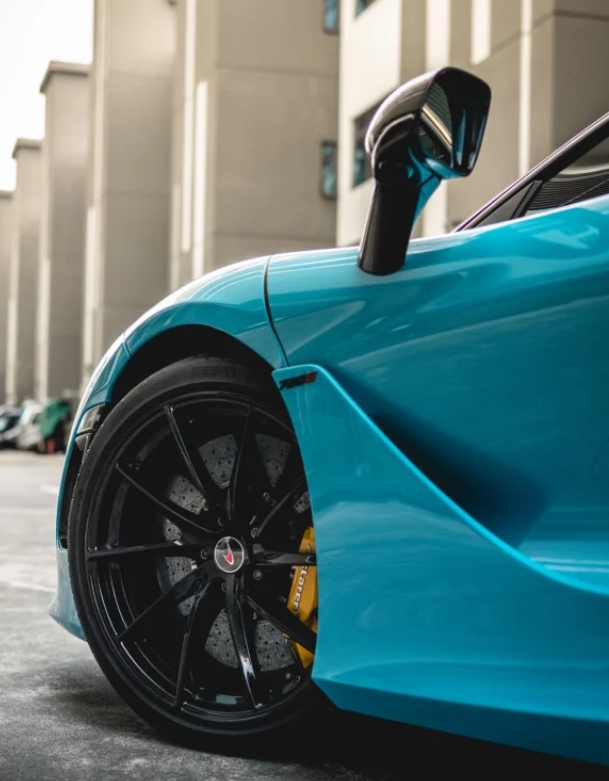 Gloss Crystal Blue Sky Car Vinyl Wrap review Michael Gort 03