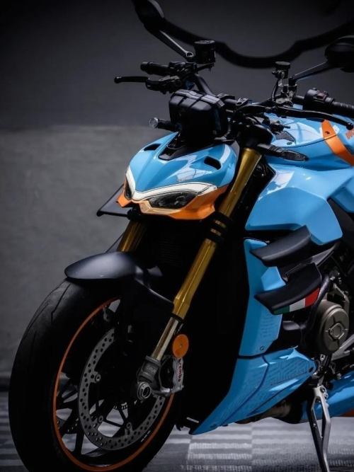 Gloss Crystal Blue Sky Car Vinyl Wrap review 