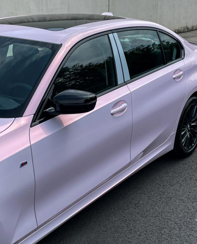 Gloss Metallic Pink to White Car Vinyl Wrap  review 1
