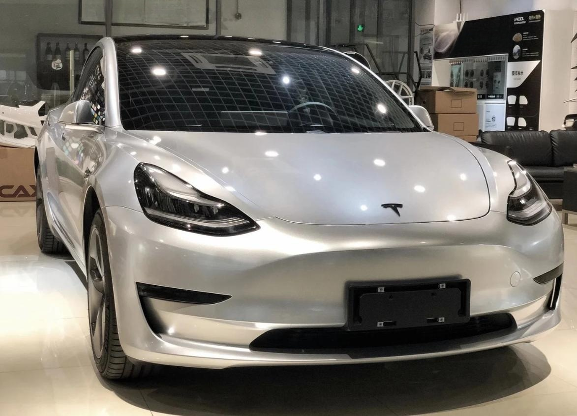 Gloss Metallic Metal Silver Car Vinyl Wrap review 1