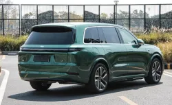 Gloss Metal Emerald Green Car Vinyl Wrap review Dany 03