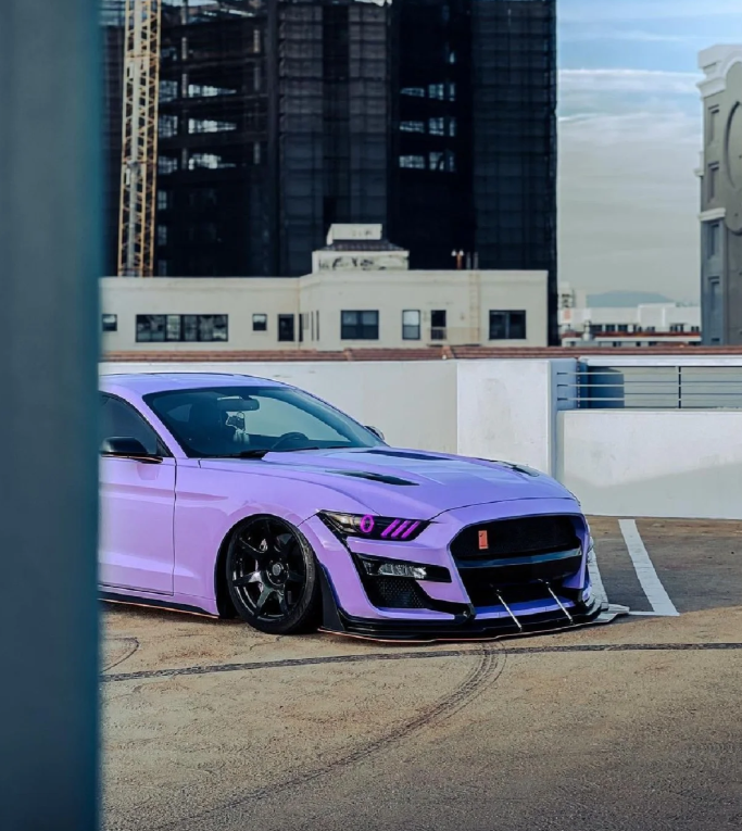 Super Gloss Lavender Purple Car Vinyl Wrap review 3