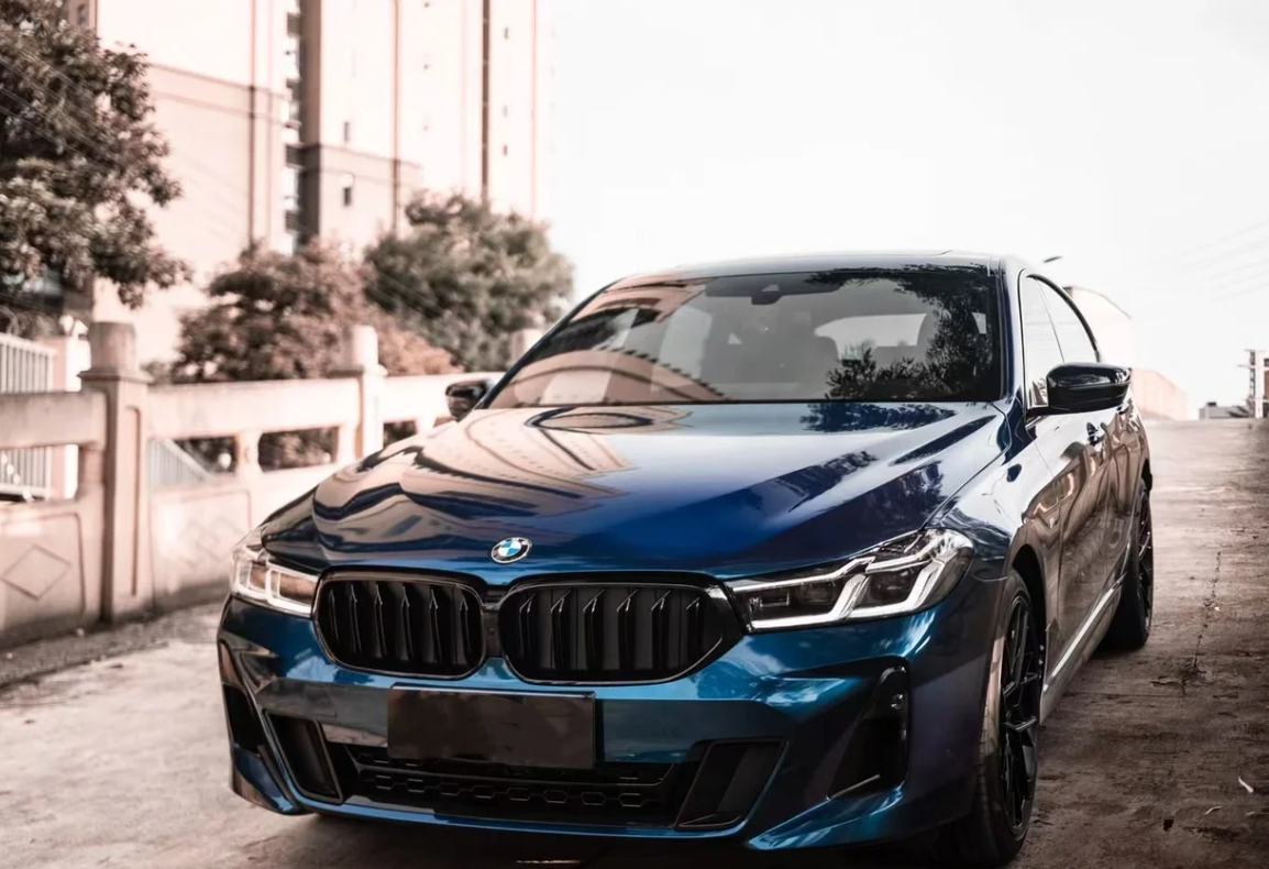 Gloss Metallic Indigo Blue Car Vinyl Wrap review Bryce 03