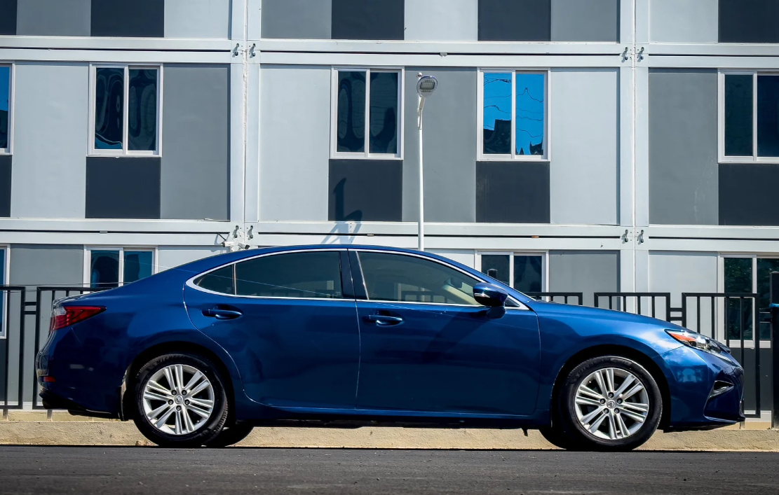 Gloss Metallic Indigo Blue Car Vinyl Wrap review Brent 03