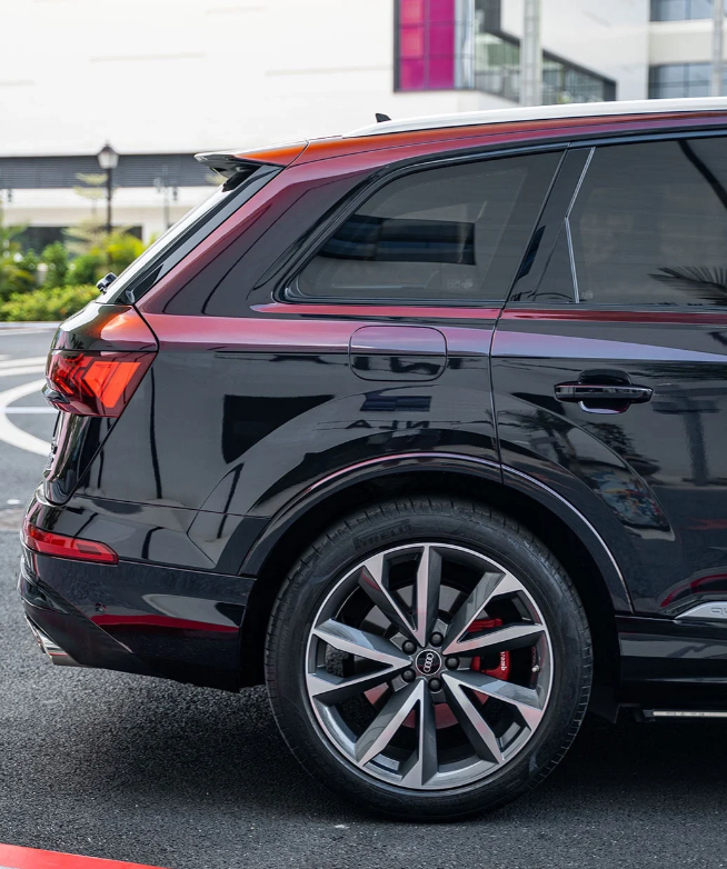 PET Gloss Shifting Red to Black Car Vinyl Wrap review 2