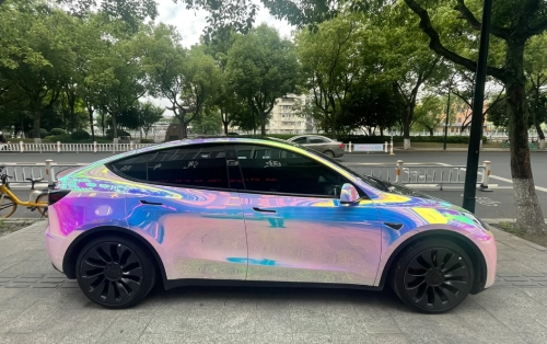 Holographic Chrome Rainbow White Car Vinyl Wrap (Non-Stretchable) review 