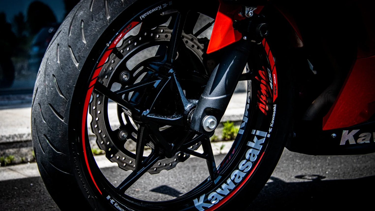 Super Gloss Ferrari Red Car Vinyl Wrap review 1