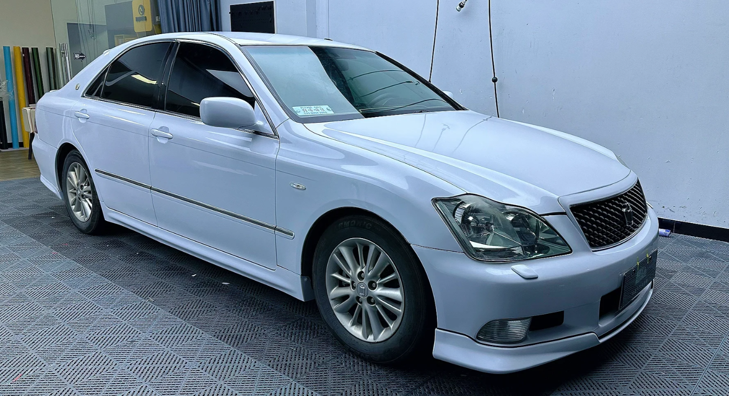 Super Gloss Diamond White Car Vinyl Wrap review evilution 01