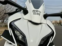 Super Gloss Diamond White Car Vinyl Wrap review 3