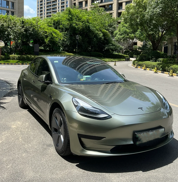 Super Gloss Aventurine Green Car Vinyl Wrap review RockedHeem 02