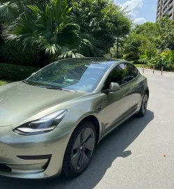 Super Gloss Aventurine Green Car Vinyl Wrap review RockedHeem 01