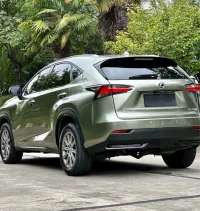 Super Gloss Aventurine Green Car Vinyl Wrap review 1