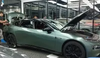 Ultra-Matte Venom Green Car Vinyl Wrap review 0