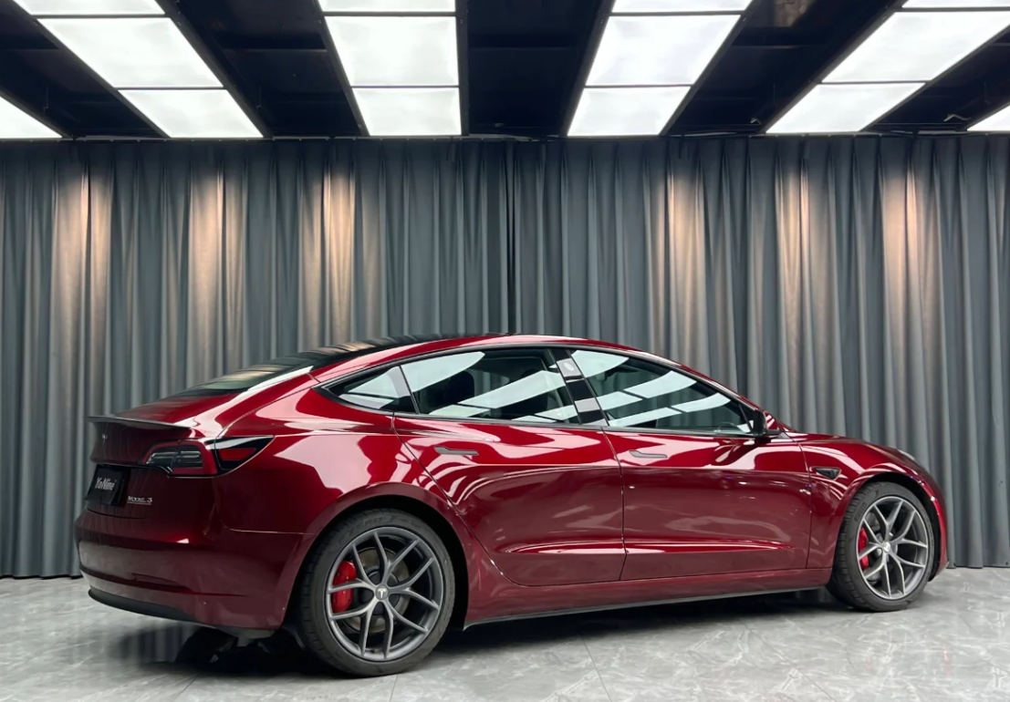  Liquid Metallic Dragon Blood Red Car Vinyl Wrap review 1