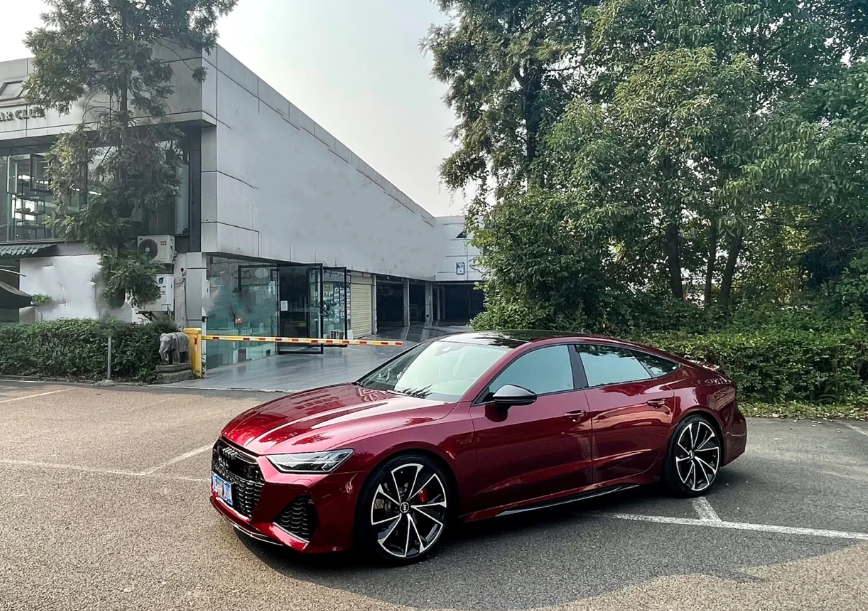  Liquid Metallic Dragon Blood Red Car Vinyl Wrap review 1