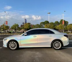 Rainbow Holographic White Car Vinyl Wrap review Sergey Moreno 03