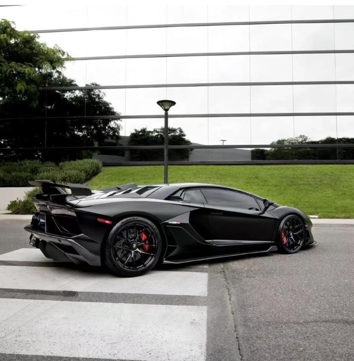 Super Matte Deep Black Car Vinyl Wrap review 1