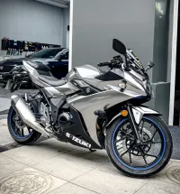 Gloss Metallic Liquid Chrome Silver Car Vinyl Wrap review 0