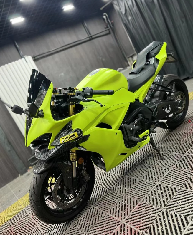 Super Matte Fluorescent Yellow Car Vinyl Wrap  review 2