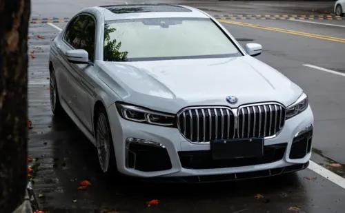 Super Gloss Crystal White Car Vinyl Wrap review 