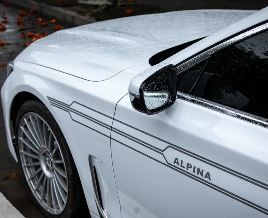 Super Gloss Crystal White Car Vinyl Wrap review 3