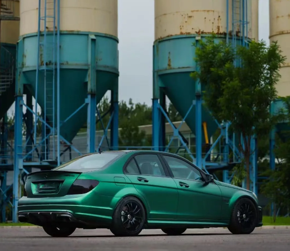 Matte Venom Green Car Vinyl Wrap review 1