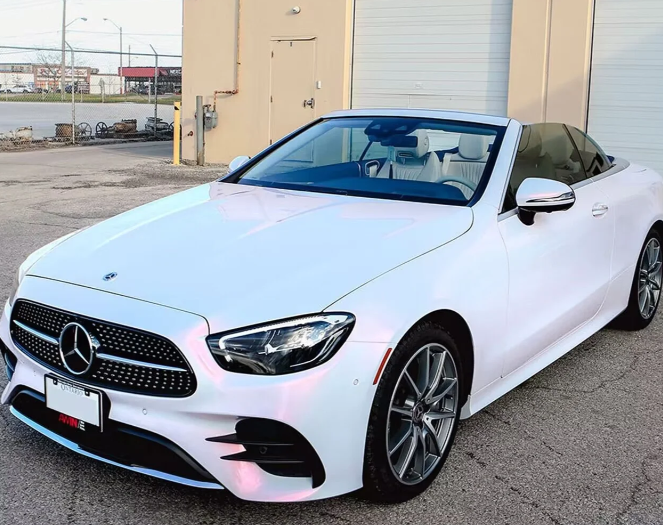  Gloss White Red Car Vinyl Wrap review Jazmin Escamilla Gonzalez 02