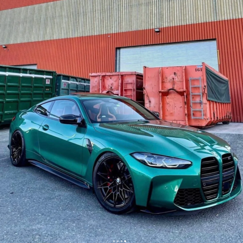 Gloss Paint Metallic Isle Of Man Green review 3