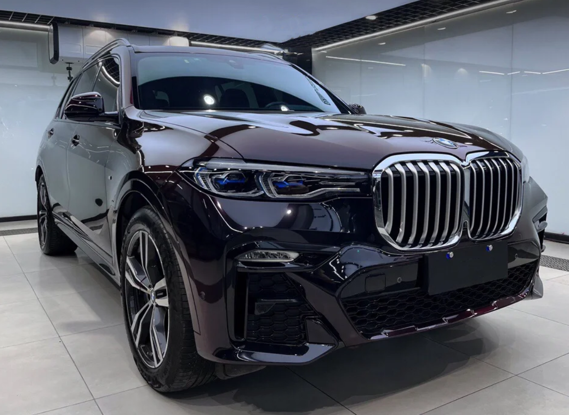 PET Gloss Shifting Red to Black Car Vinyl Wrap review 2