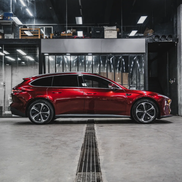  Liquid Metallic Dragon Blood Red Car Vinyl Wrap review 2