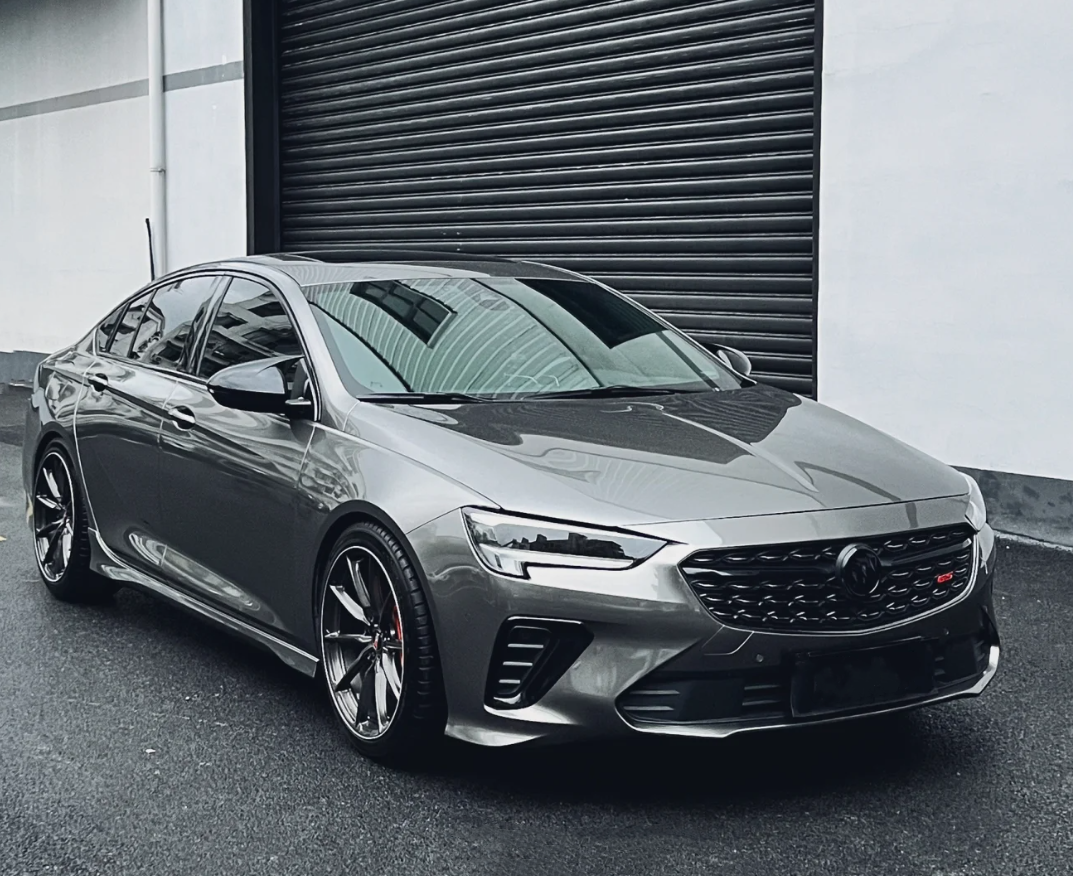 Gloss Metallic Metal Silver Car Vinyl Wrap review 3